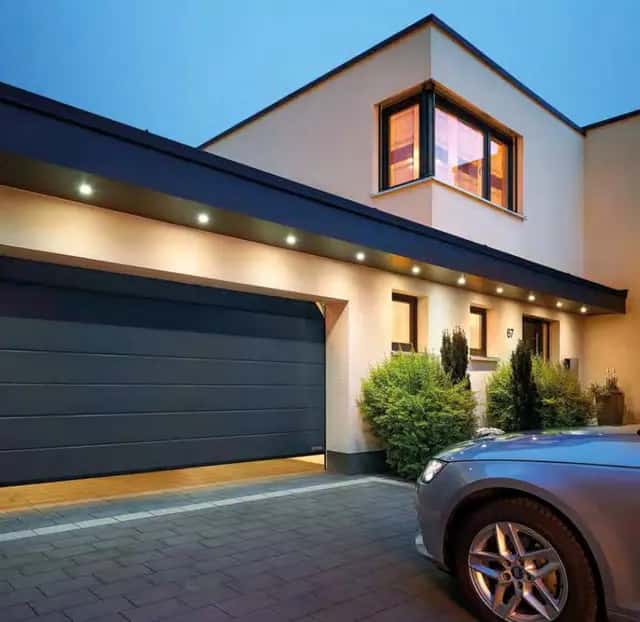 Встроенный шкаф-купе фото